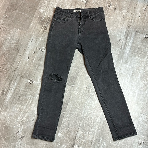 Billabong Distressed Black Skinny Jean - Picture 1 of 6